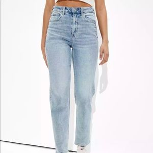 American Eagle mom jeans